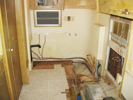 1970 Silver Streak Sabre