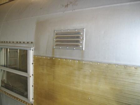 1970 Silver Streak Sabre